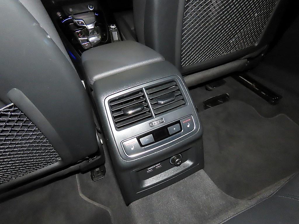 Audi A5 — photo 14