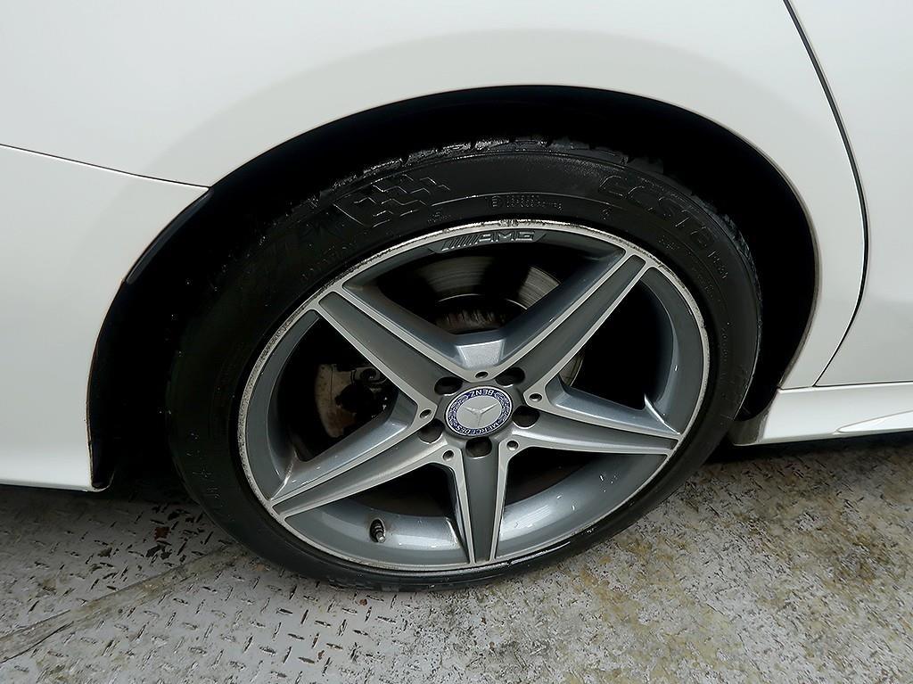 Mercedes-Benz C-Class — photo 07