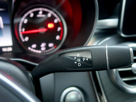 Mercedes-Benz C-Class — photo 10