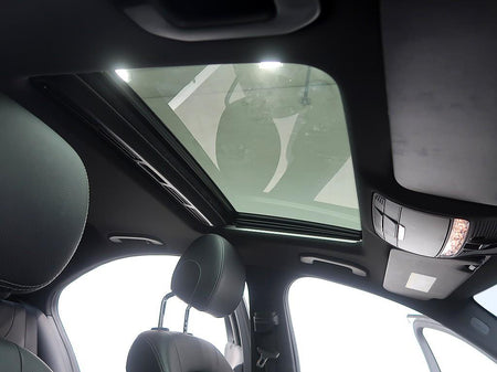 Mercedes-Benz C-Class — photo 13