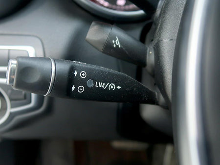 Mercedes-Benz C-Class — photo 17