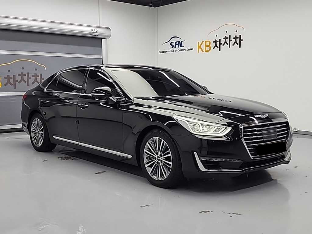 Genesis EQ900 — photo 02