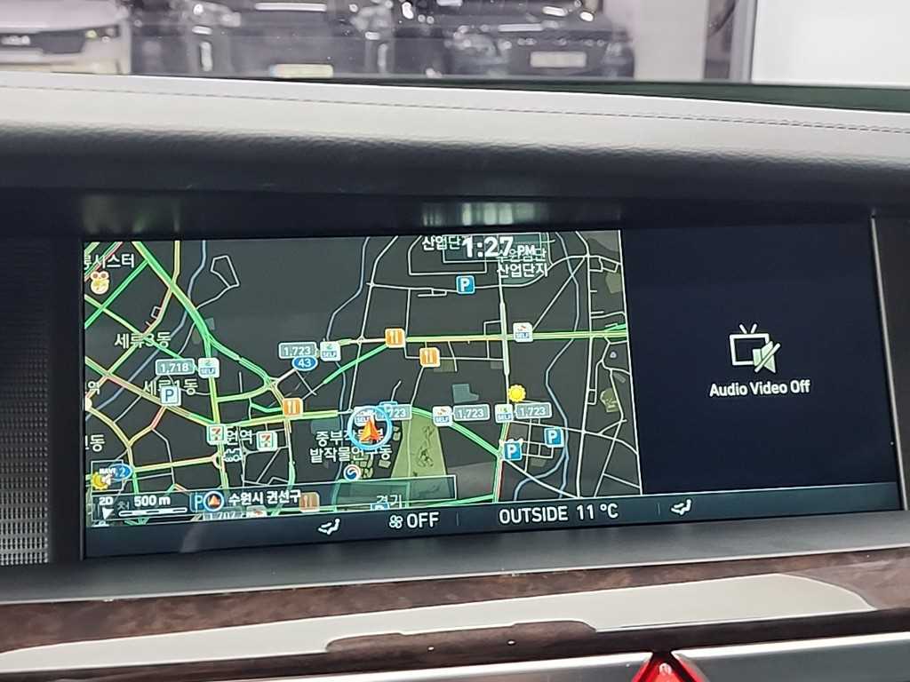 Genesis EQ900 — photo 15