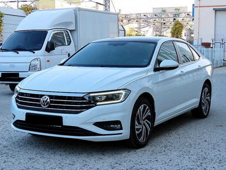 Volkswagen Jetta — photo 02