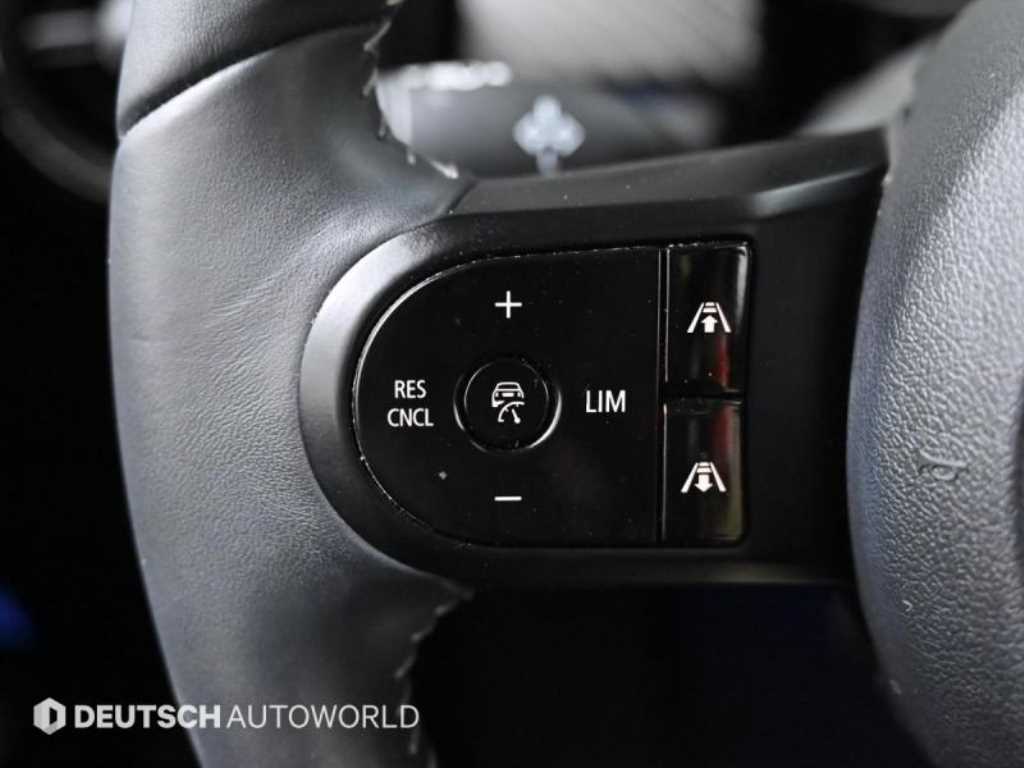 Mini Cooper — photo 16