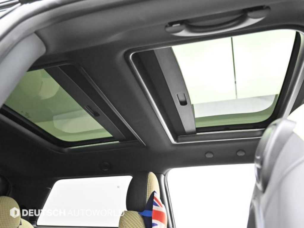 Mini Cooper — photo 19