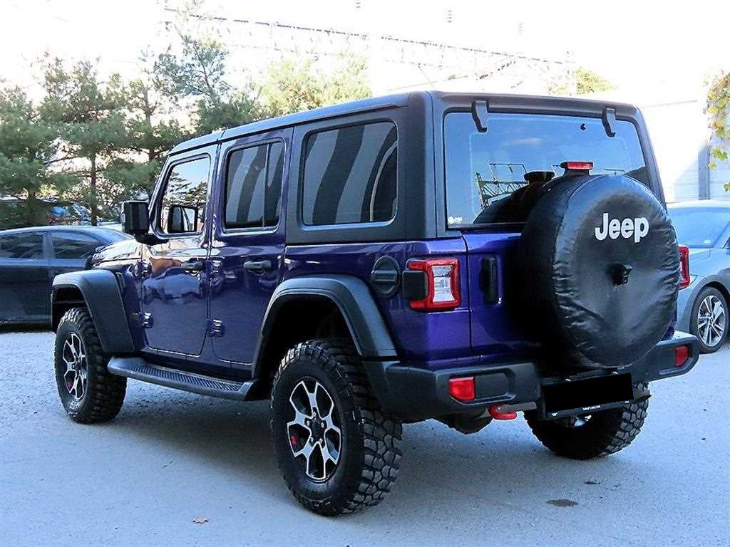 Jeep Wrangler — photo 03