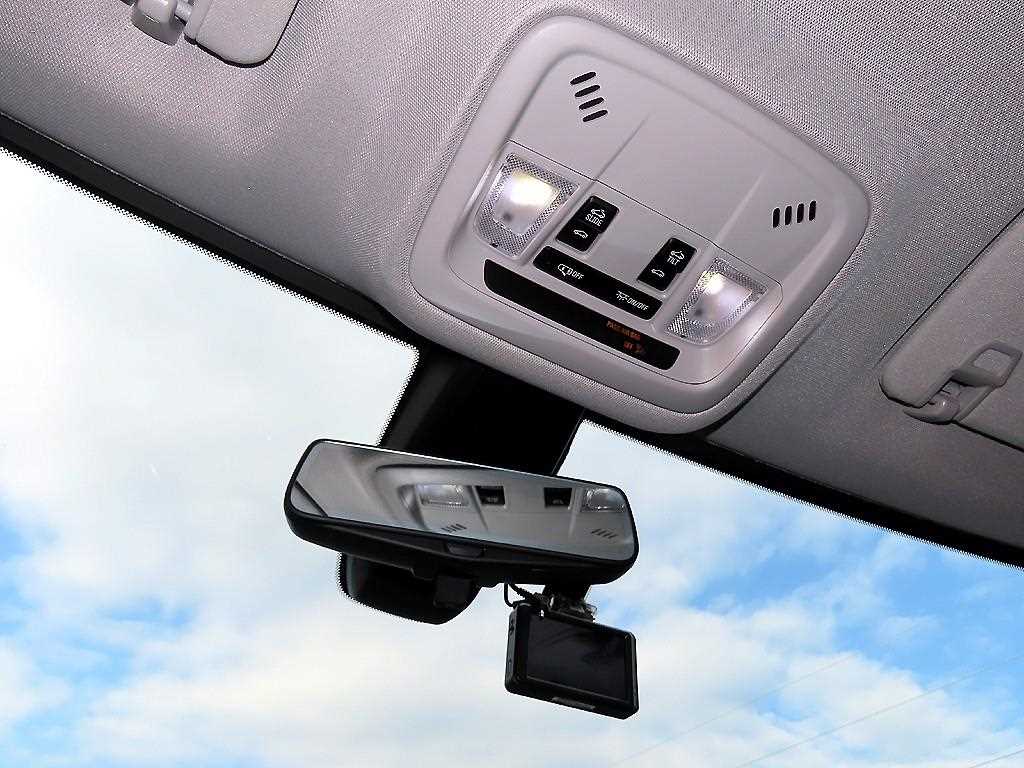CHEVROLET Traverse — photo 14