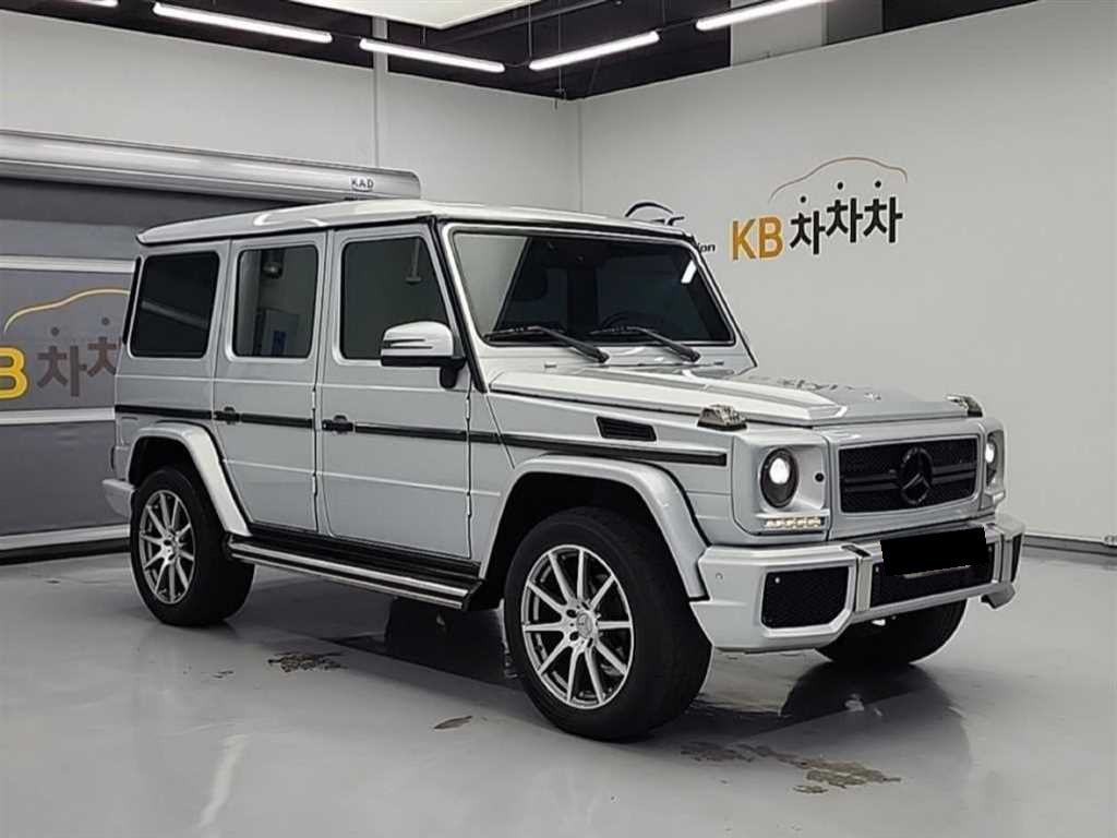 Mercedes-Benz G-Class — photo 04