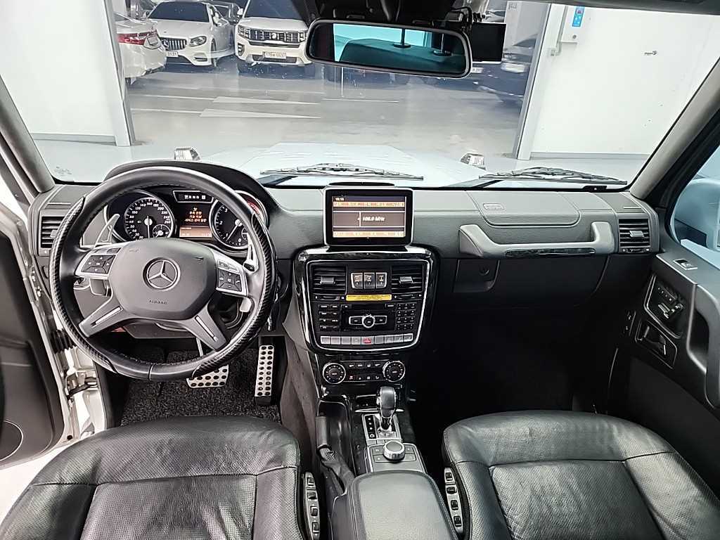 Mercedes-Benz G-Class — photo 07