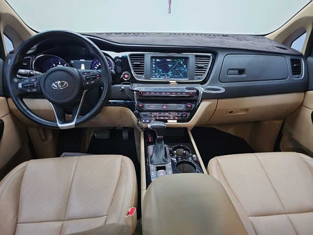 Kia Carnival — photo 06