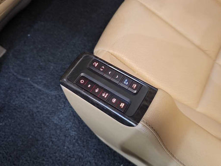 Kia Carnival — photo 13