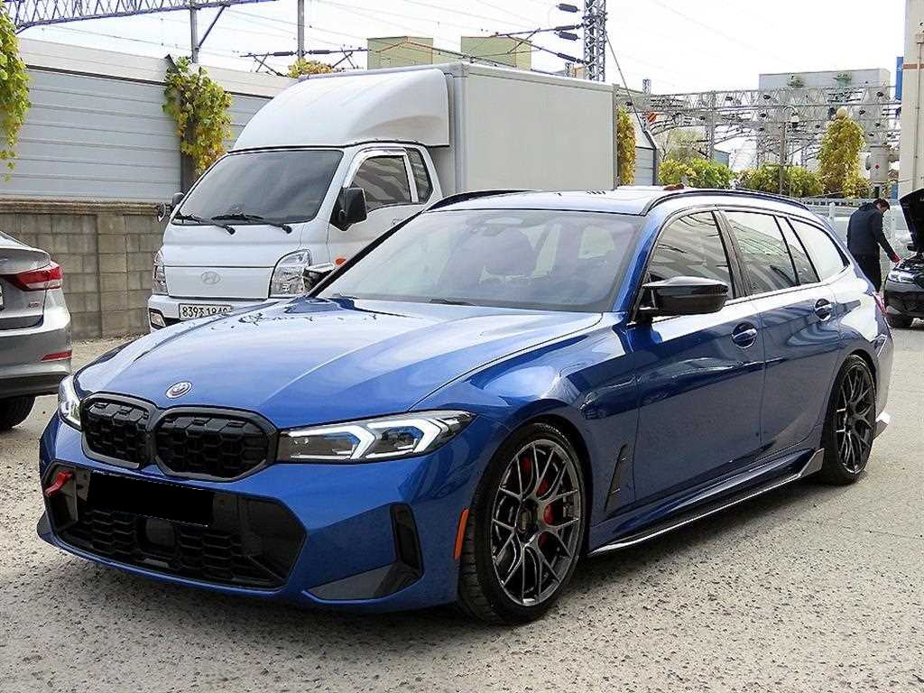 BMW 3-Series — photo 02