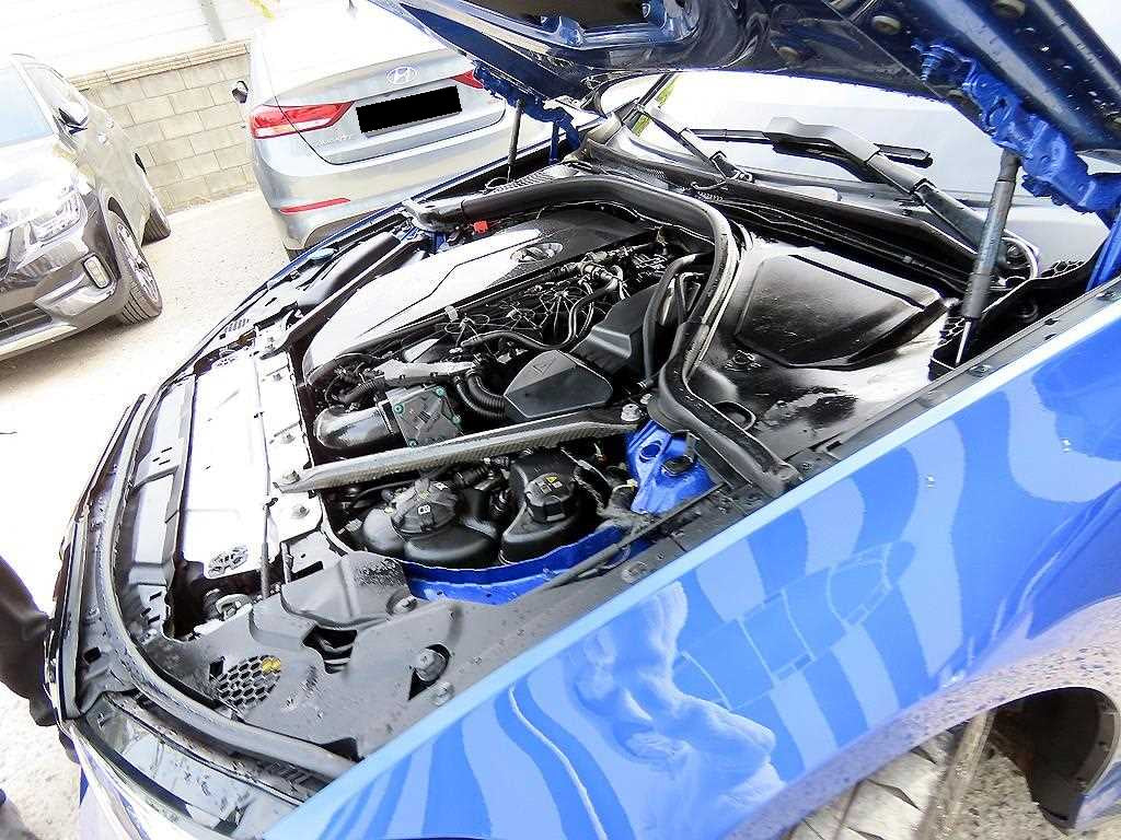 BMW 3-Series — photo 19