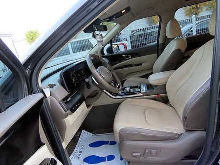 Kia Carnival — photo 05