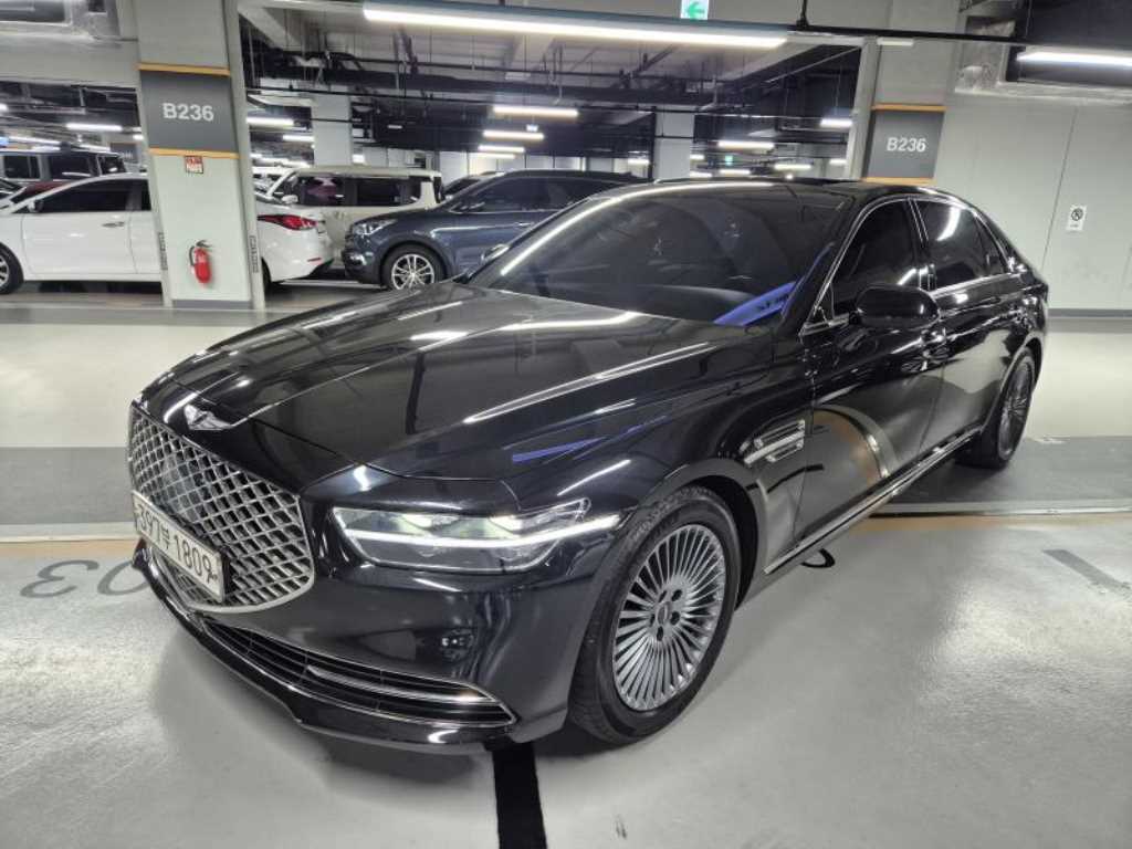 Genesis G90 — photo 02