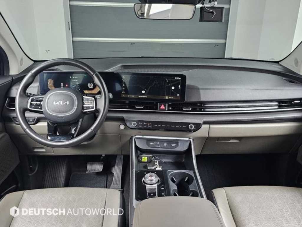 Kia Carnival — photo 07