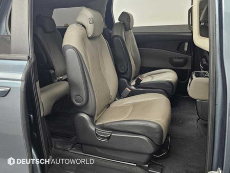Kia Carnival — photo 12