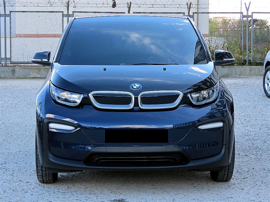 BMW i3 — photo 01