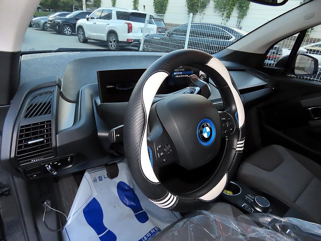 BMW i3 — photo 06