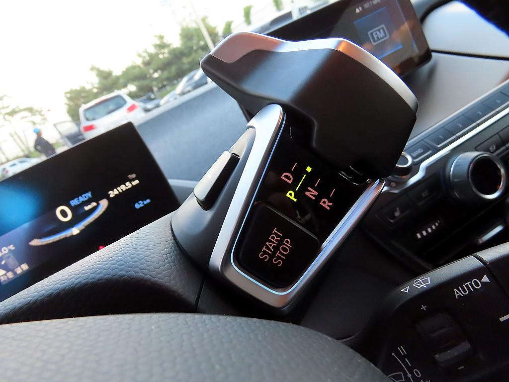 BMW i3 — photo 12