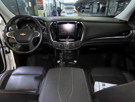 CHEVROLET Traverse — photo 10