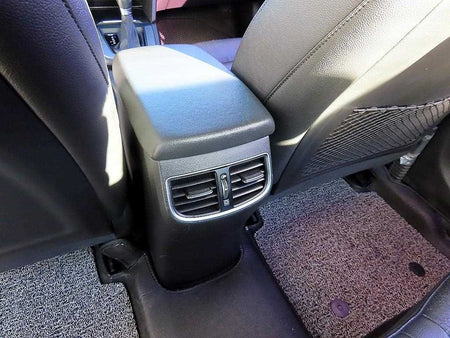 Hyundai Avante — photo 16