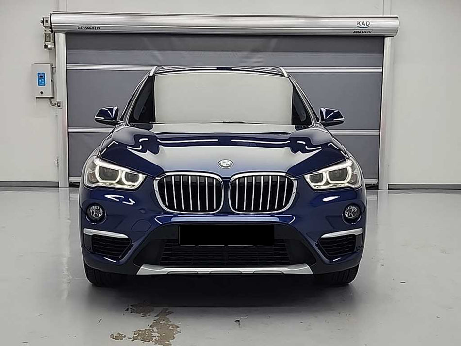 BMW X1 — photo 02
