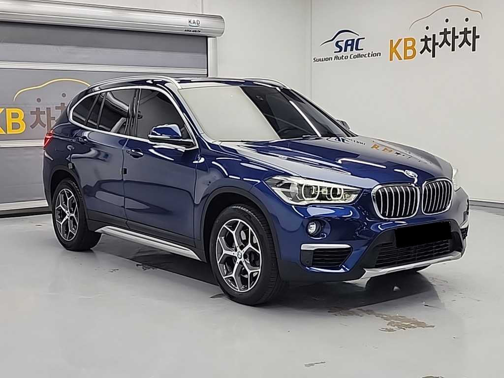 BMW X1 — photo 04