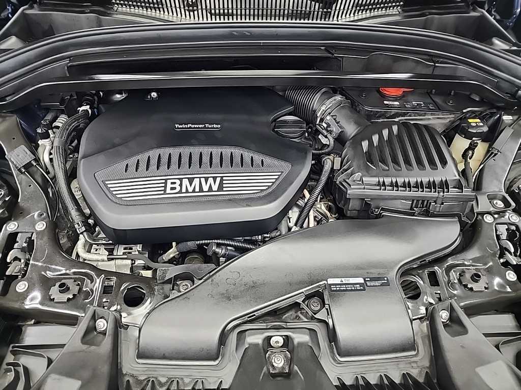 BMW X1 — photo 05
