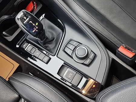 BMW X1 — photo 08
