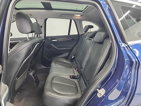 BMW X1 — photo 12