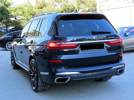 BMW X7 — photo 03