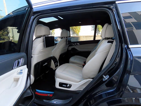 BMW X7 — photo 06