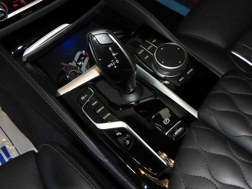BMW Gran Turismo — photo 12