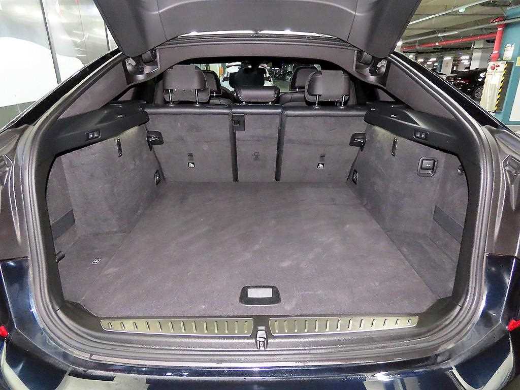 BMW Gran Turismo — photo 17