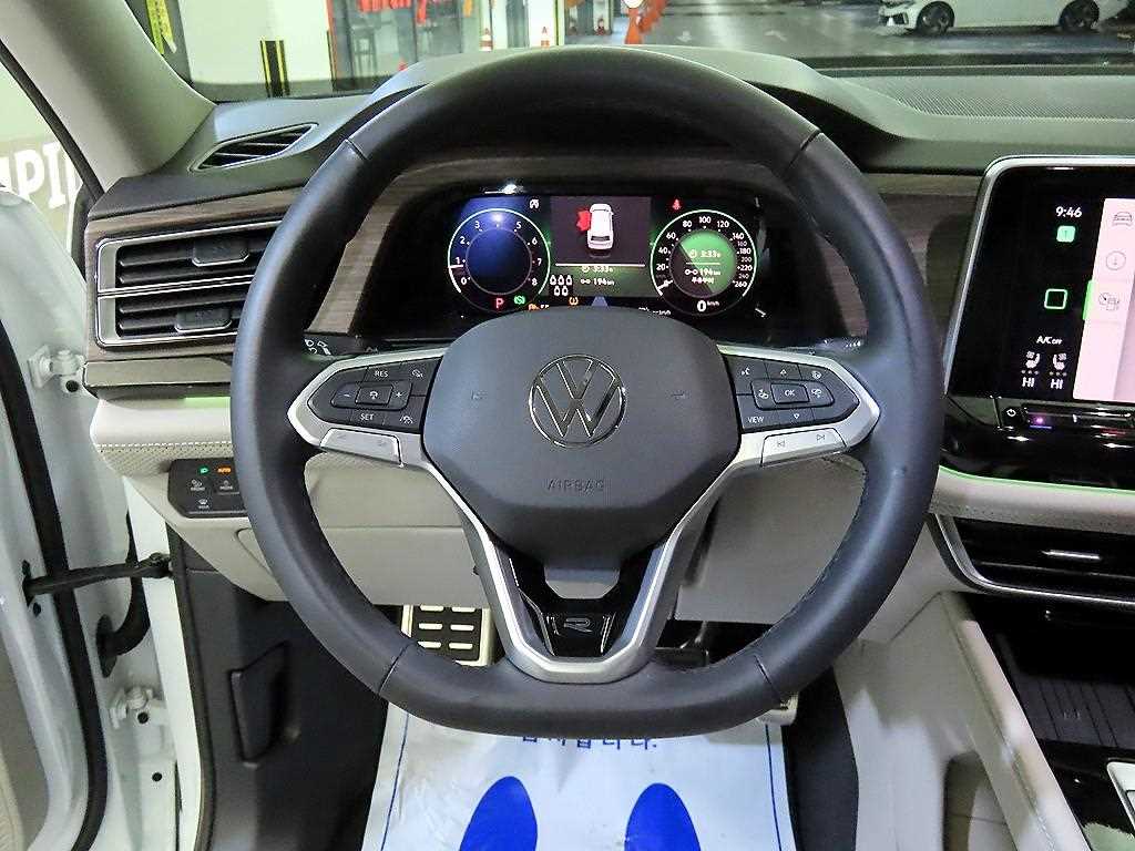 Volkswagen Atlas — photo 08