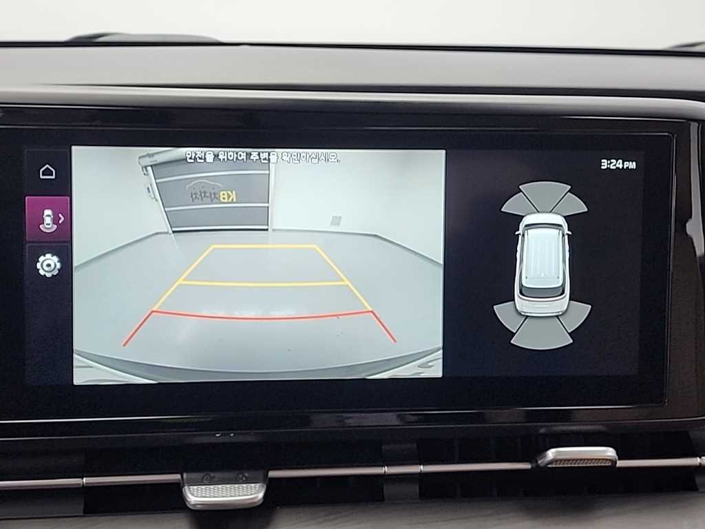 Kia Carnival — photo 16