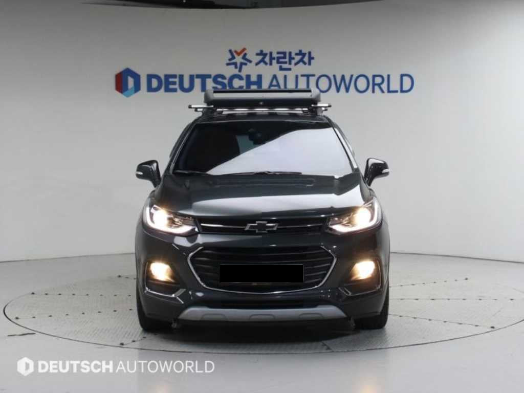 CHEVROLET Trax — photo 03