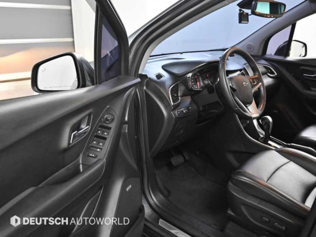 CHEVROLET Trax — photo 11