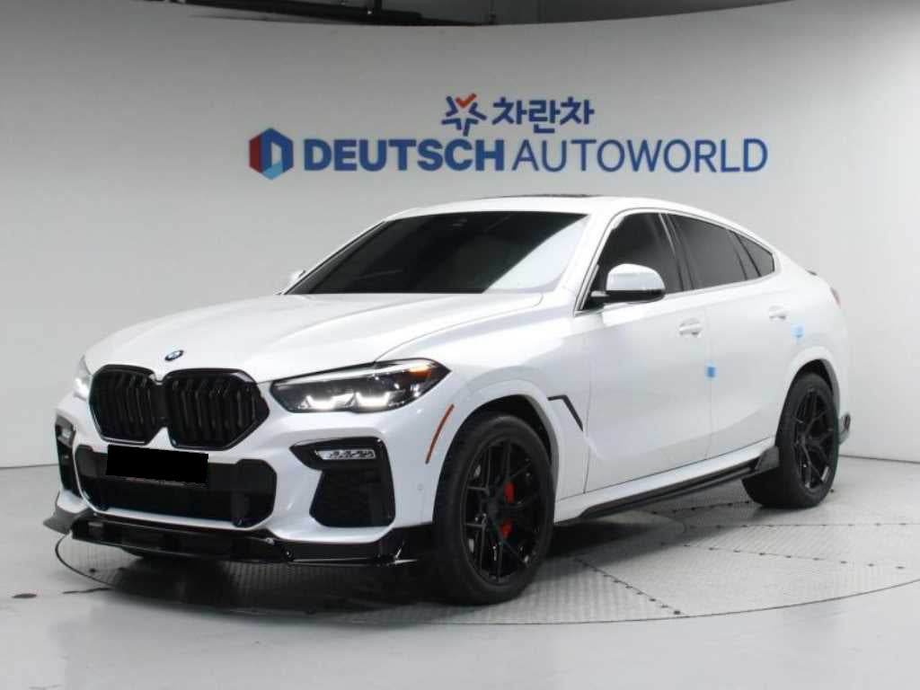 BMW X6 — photo 01