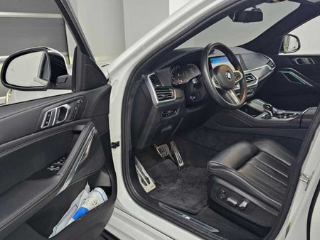 BMW X6 — photo 11
