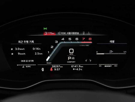 Audi SQ5 — photo 08