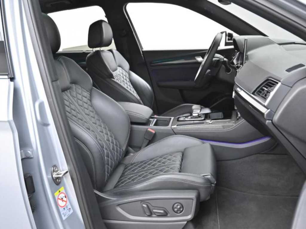 Audi SQ5 — photo 10