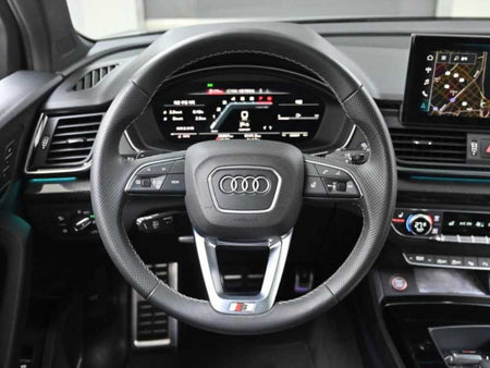 Audi SQ5 — photo 13