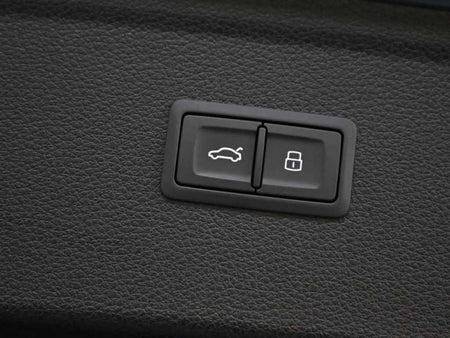 Audi SQ5 — photo 20