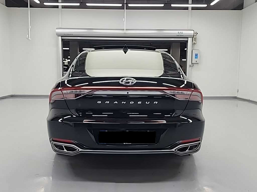 Hyundai Grandeur — photo 03