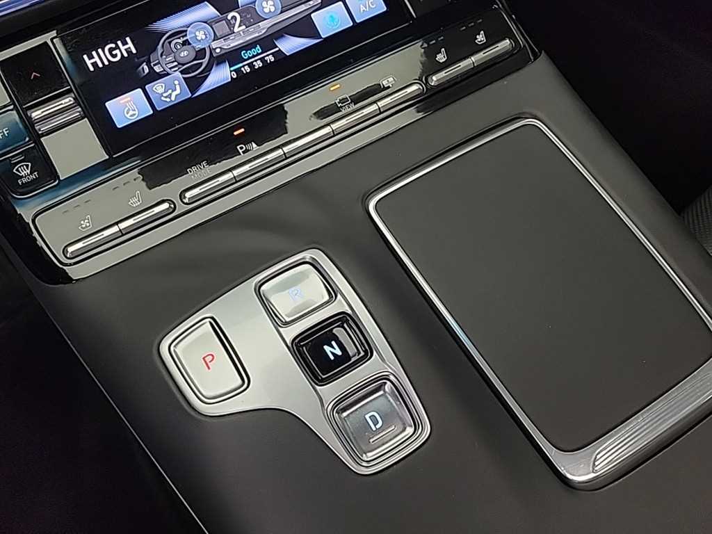 Hyundai Grandeur — photo 08