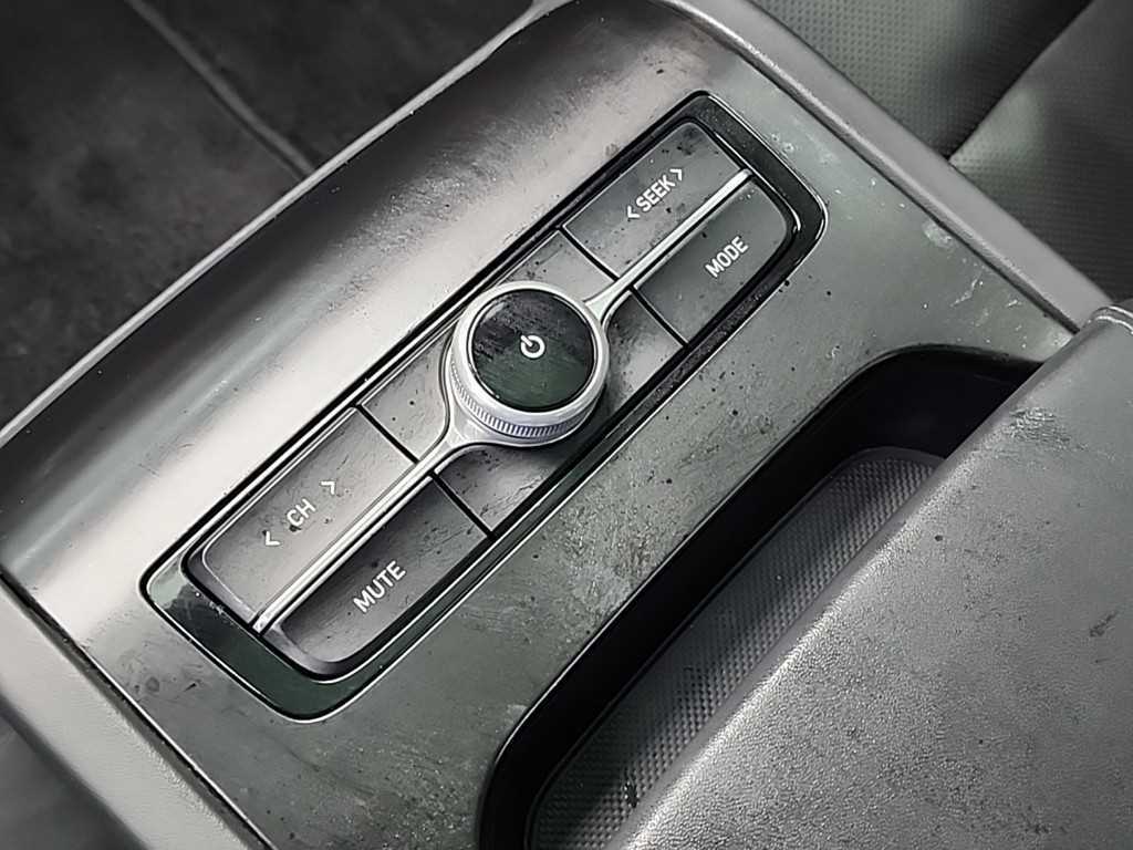Hyundai Grandeur — photo 15