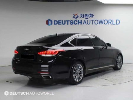 Hyundai Genesis — photo 02